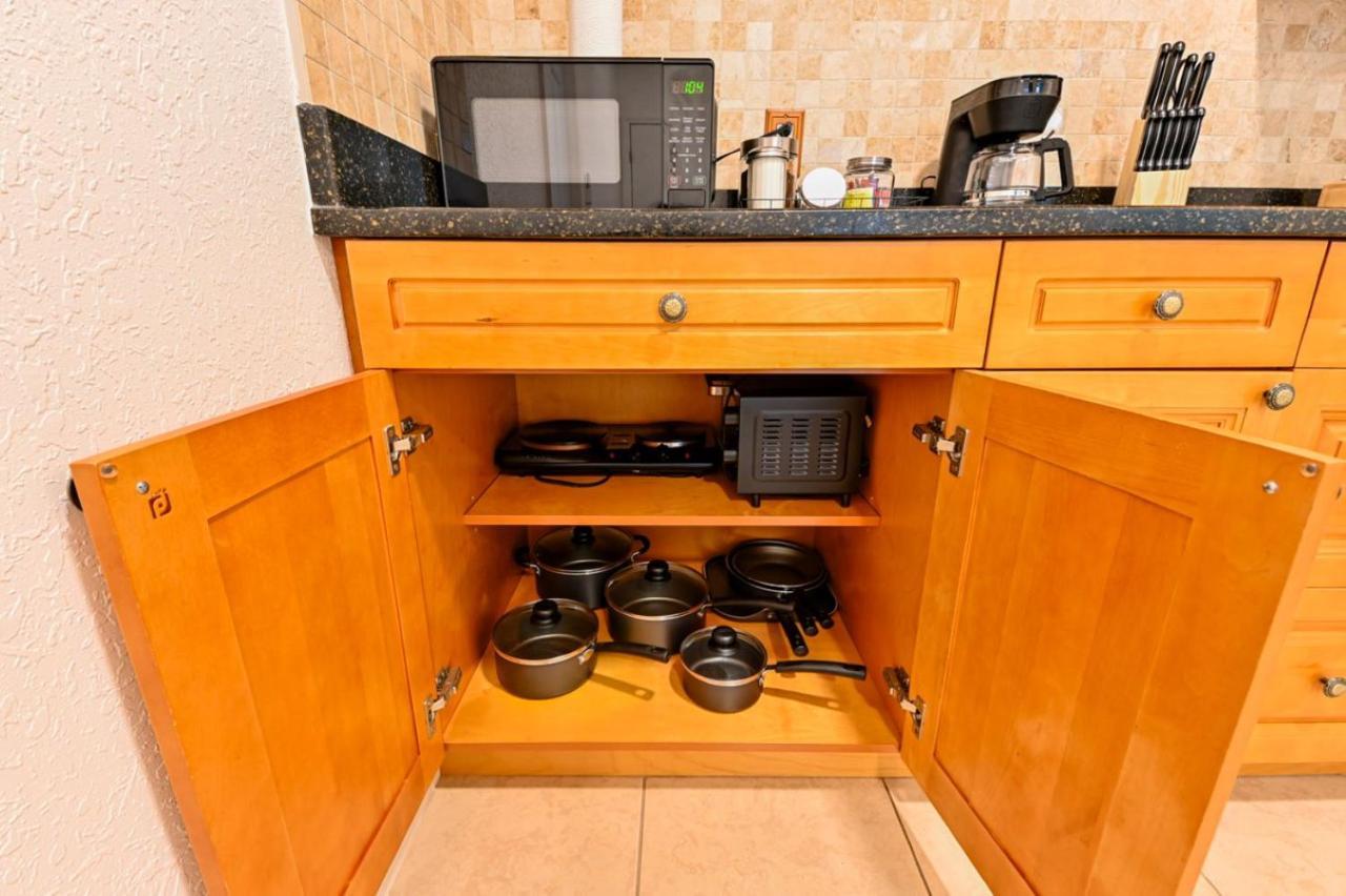 Paradise In Brandon With Luxurious 6 Person Spa Exterior photo