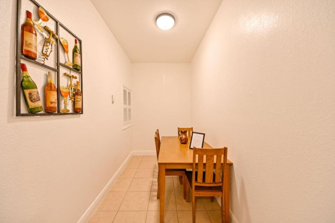 Paradise In Brandon With Luxurious 6 Person Spa Exterior photo